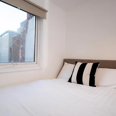 Apartment Yss The Church 2 *