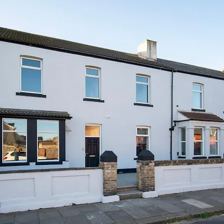 Yss The Church 2 Apartment